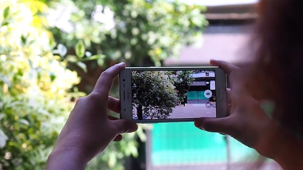 Samsung Galaxy J5 reviews and specifications Camera