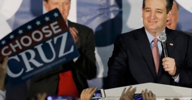Texas Senator Ted Cruz Wins Iowa Republican vote