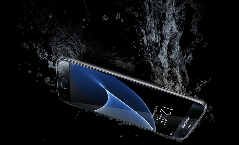 A Look Towards Samsung Galaxy S7 Brilliant Secret Feature Water Resistance