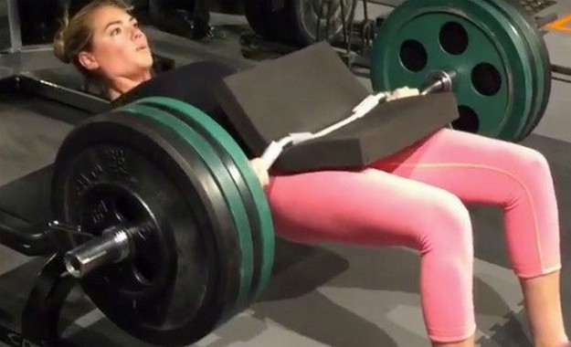 Kate Upton gym workout