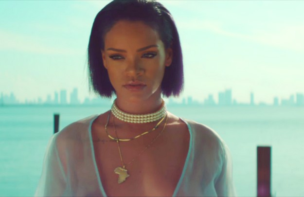 Rihanna’s New Video sees her in a Sheer Lace Dress