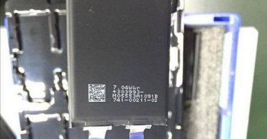 iPhone 7 leaked photo hints at bigger battery