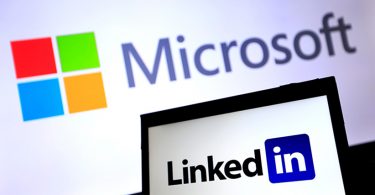 Reasons Why Microsoft Bet on LinkedIn