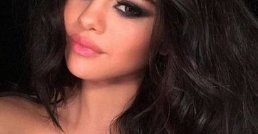 Selena Gomez Braless Allure Australians