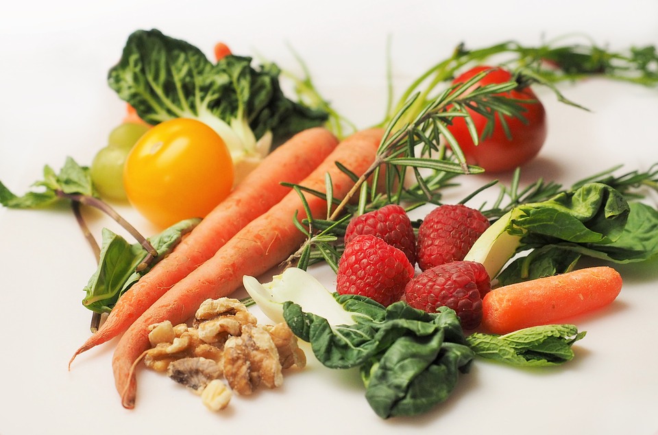 A healthy diet can increase the chances of preventing skin cancer