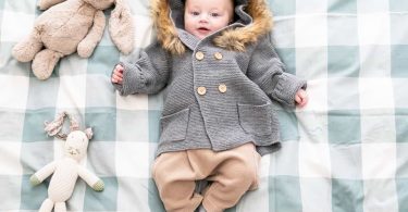 Best Winter Dressing Tips for Your Little Baby