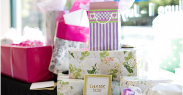 Best Wedding Present Ideas for “Just Married” Couples