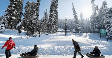 Which Place In India Receives The Highest Snowfall