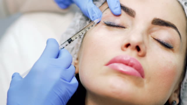 Best Clinic for Eyelid Surgery (Blepharoplasty) in India