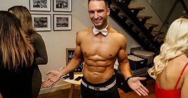 Hen’s Night Party with Topless Waiters in Sydney