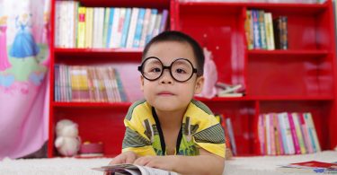 Glasses or Contacts: Which Are Better for Kids?