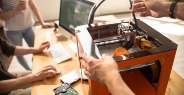 Ways a 3D Printer Can Help You Start a Home Business
