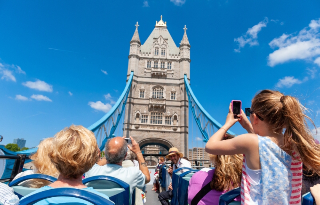 How To Book Hop On Hop Off Bus Tour London