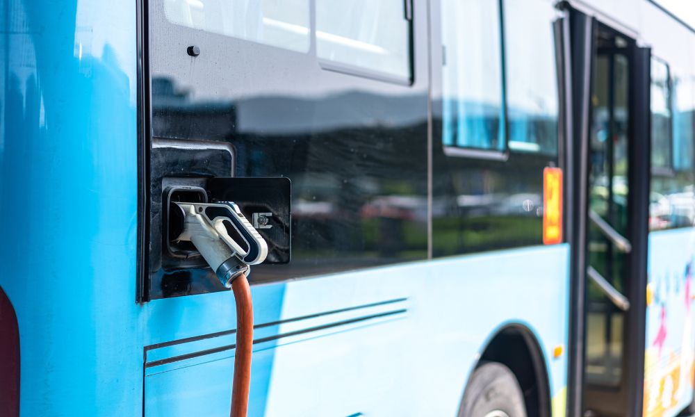 The Top Benefits of Electric Buses in 2022