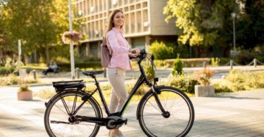 The Differences Between Electric and Traditional Bikes
