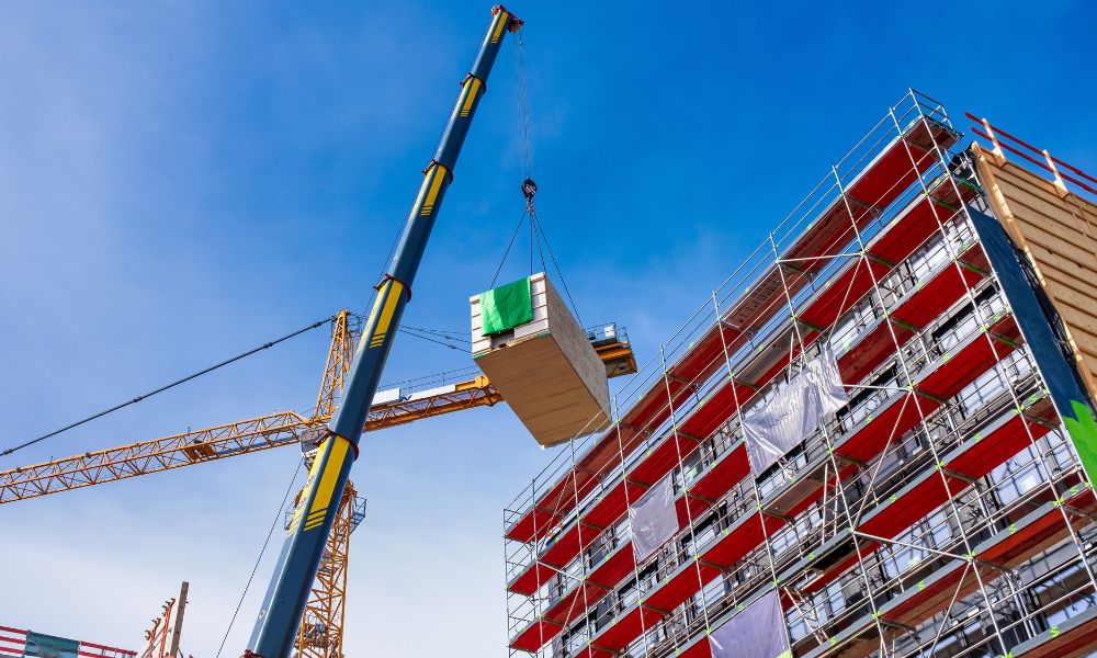 How Construction Companies Utilize Cranes