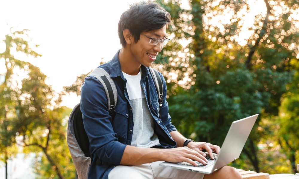 How To Get the Most out of Your College Laptop