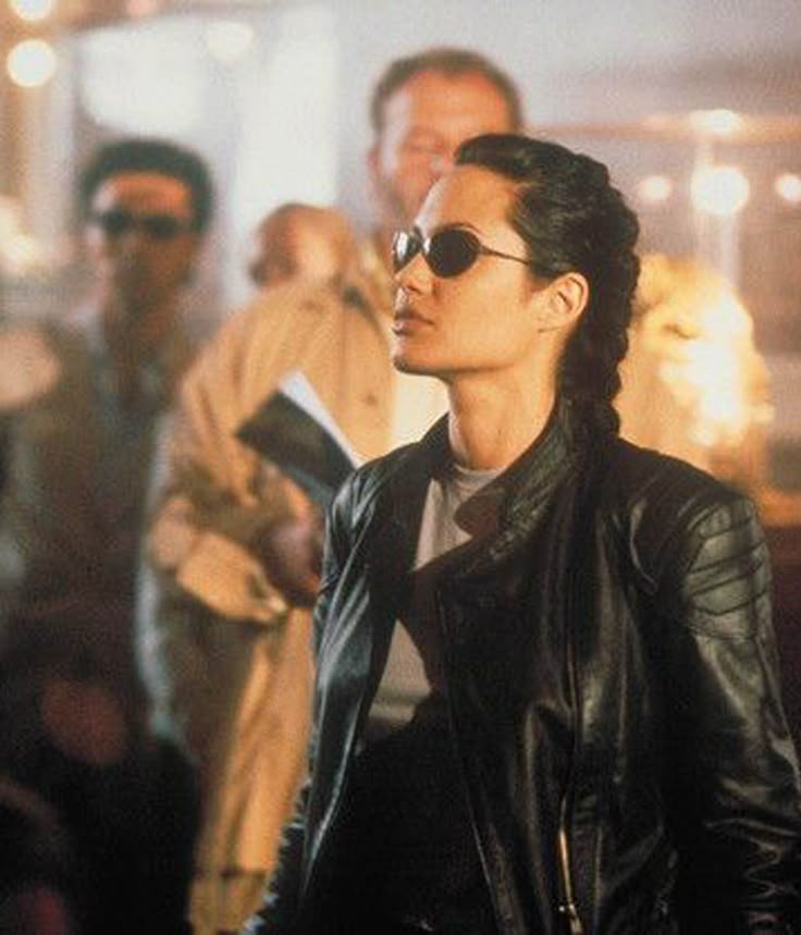 Angelina Jolie tomb raider black leather jacket