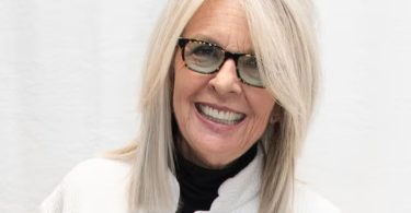 Diane Keaton Dies in California at 79 — Hollywood Pays Tribute to a Legend
