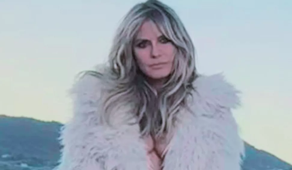 Heidi Klum promoting Red Eye on The Railroad