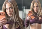 Jennifer Lopez gym selfies sports bra workout